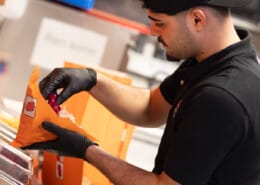 Take away emballasje med trykk til döner, pizza og burger | Matemballasje | SKG - Spesialister innen profilert emballasje