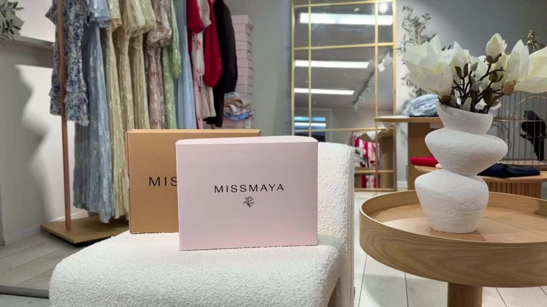 Produktinspo: Miss Maya bruker profilert emballasje til nettbutikken som salgsdriver | Inspirasjon | SKG - Spesialisten på profilert emballasje